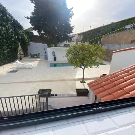 Valentinos House&pool Villa *