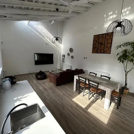 Costa Maresme, Barcelona ,valentinos House & Pool Villa *